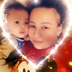 Meet your Posher, Imelda